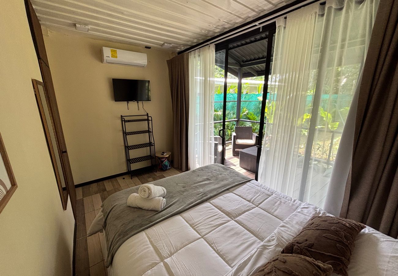 Bungalow à Talamanca - Nalu Punta Uva Lodge 5 min Walk to beach