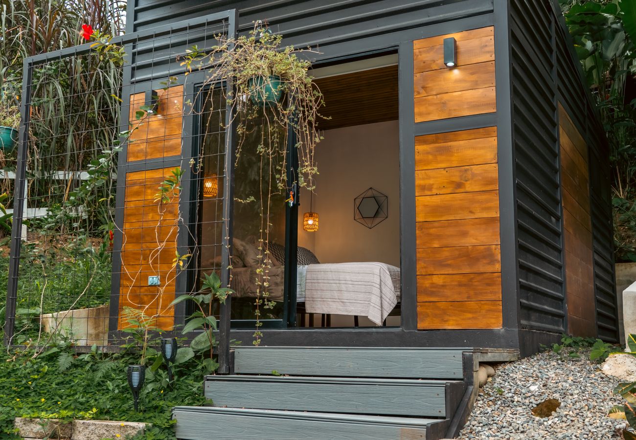 Cabane à Puerto Viejo - Maxoland Pool House