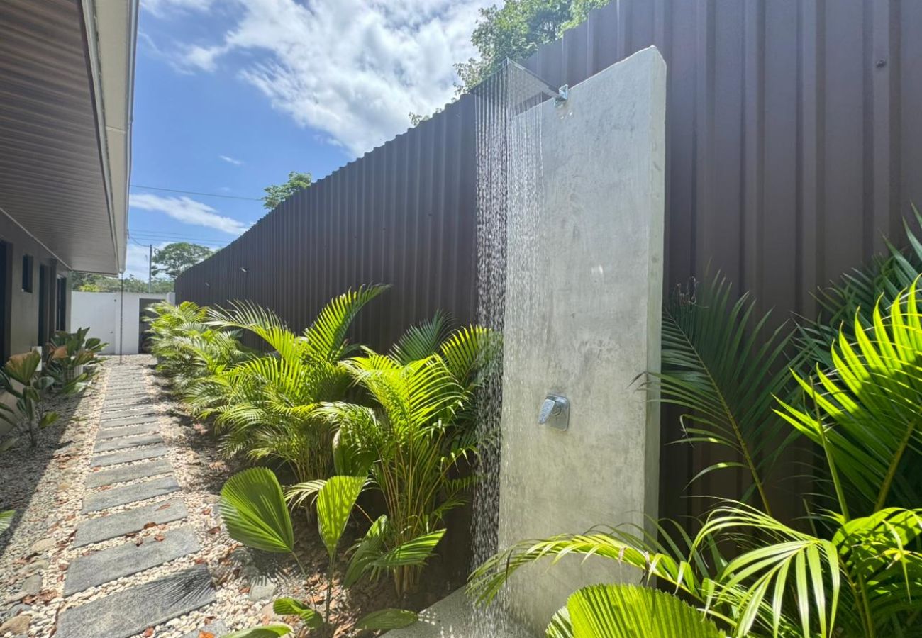 Maison à Puerto Viejo - Casa Árbol - Jungle Home AC + Fiber WiFi Walk to Playa Negra