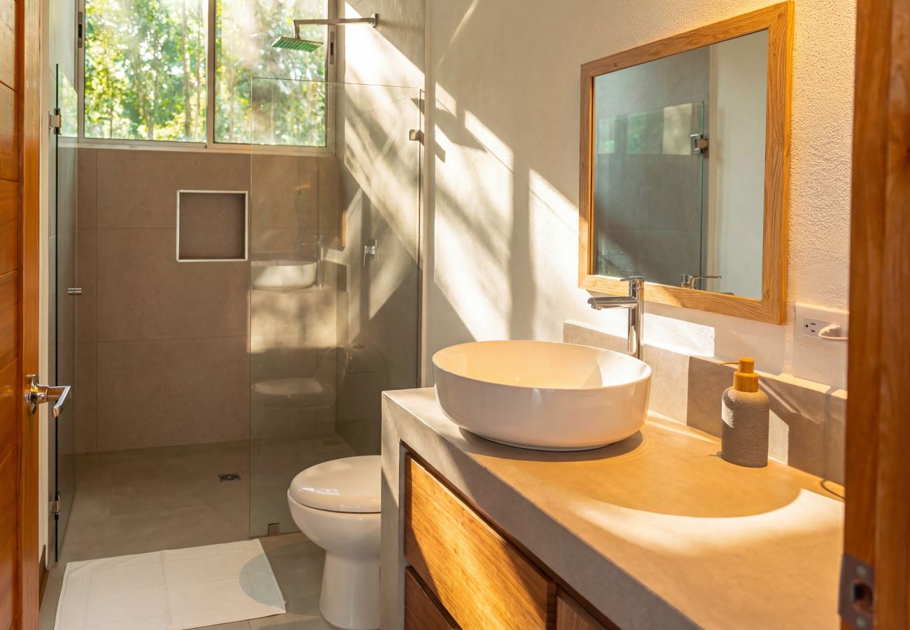 Villa à Puerto Viejo - Jungle Villa Tucan Pool + Starlink + BBQ