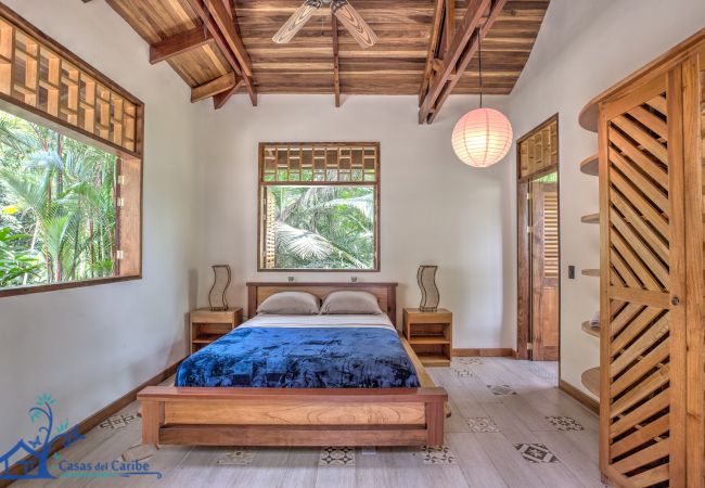 Villa in Punta Uva - Luxury Villa Macaw Pool House with Ocean Views 