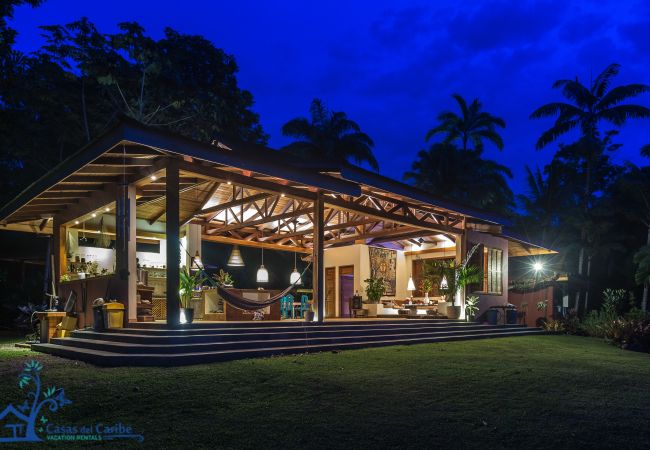 Villa in Punta Uva - Luxury Villa Macaw Pool House with Ocean Views  Villa in Punta Uva - Luxury Villa Macaw Pool House with Ocean Views