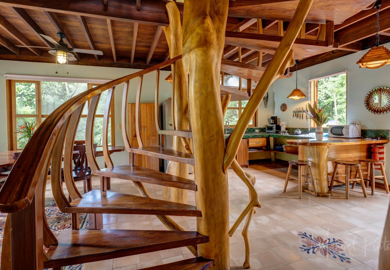 House in Playa Chiquita - Canopy Pool House with FiberOP and Natural Views (4WD needed)