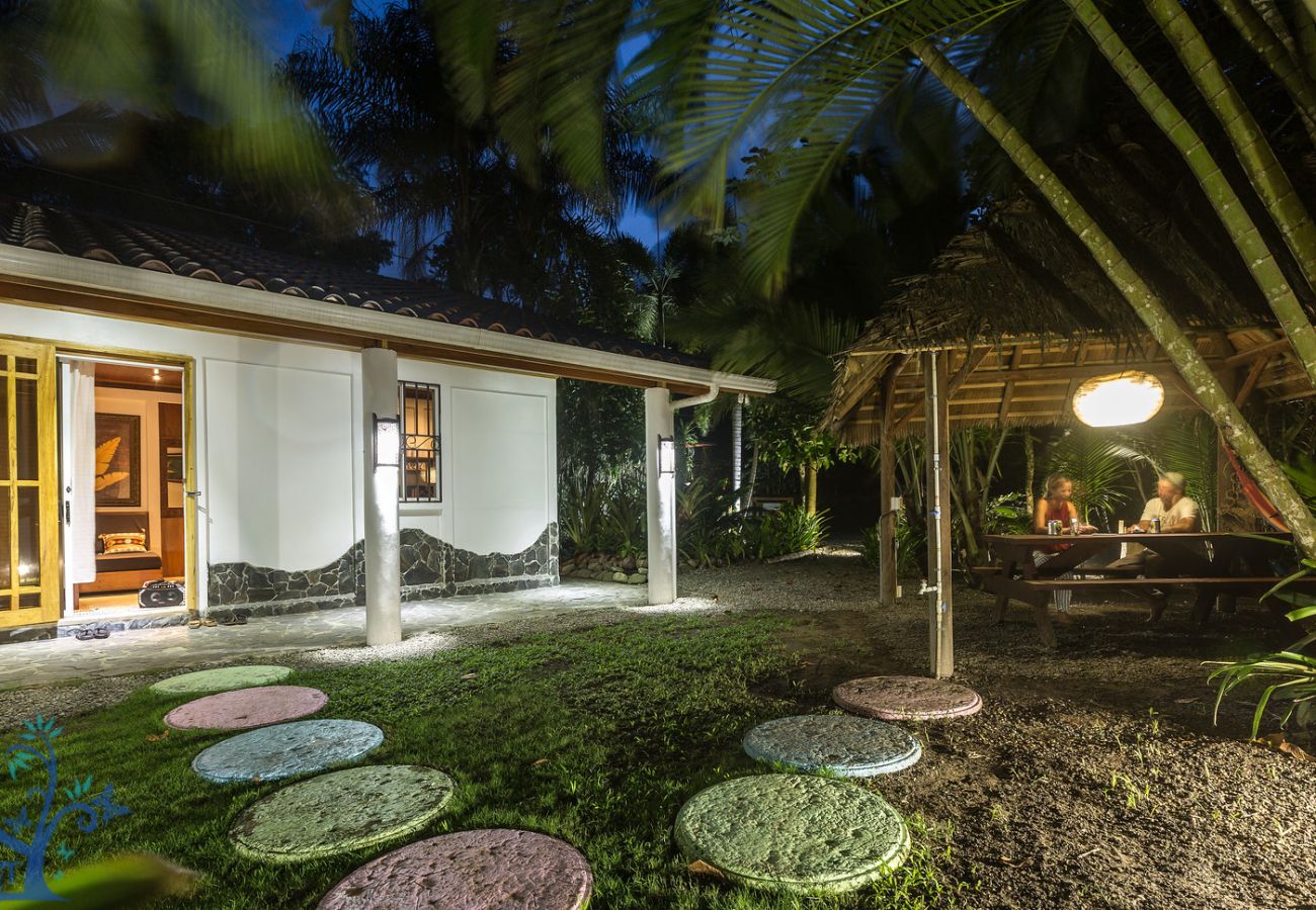 House in Punta Uva - Our BEACHFRONT Bungalow in Punta Uva & FiberOp