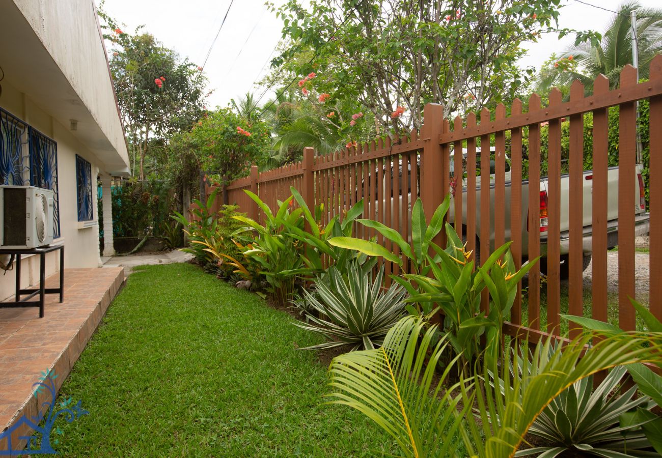 House in Puerto Viejo - Casa Pan Dulce, minutes from Puerto Viejo Beaches!