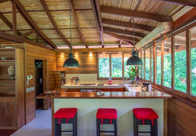 Villa in Playa Chiquita - Luxury Beachfront Villa Miagoa with AC And POOL Villa in Playa Chiquita - Luxury Beachfront Villa Miagoa with AC And POOL