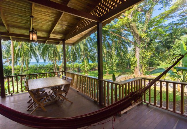 House in Puerto Viejo - Beachfront Villas Puerto Viejo with AC & Pool! House in Puerto Viejo - Beachfront Villas Puerto Viejo with AC & Pool!