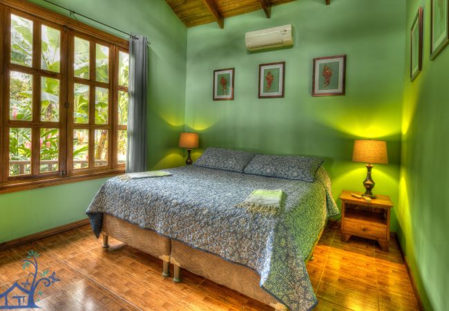 House in Puerto Viejo - Beachfront Villas Puerto Viejo with AC & Pool! House in Puerto Viejo - Beachfront Villas Puerto Viejo with AC & Pool!