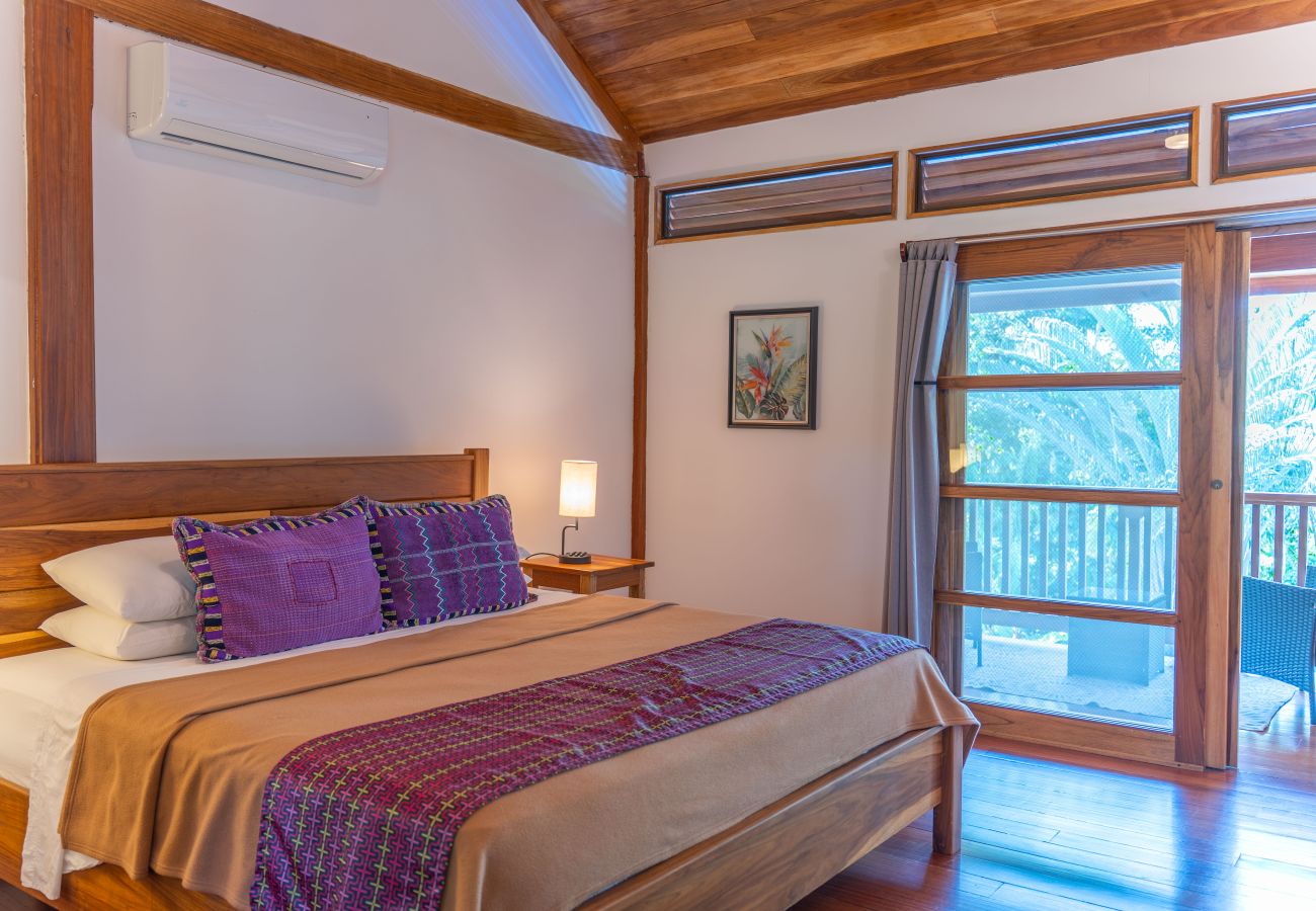 House in Punta Uva - Panorama Verde – 3BR Luxury Villa • Infinity Pool, A/C & Trails