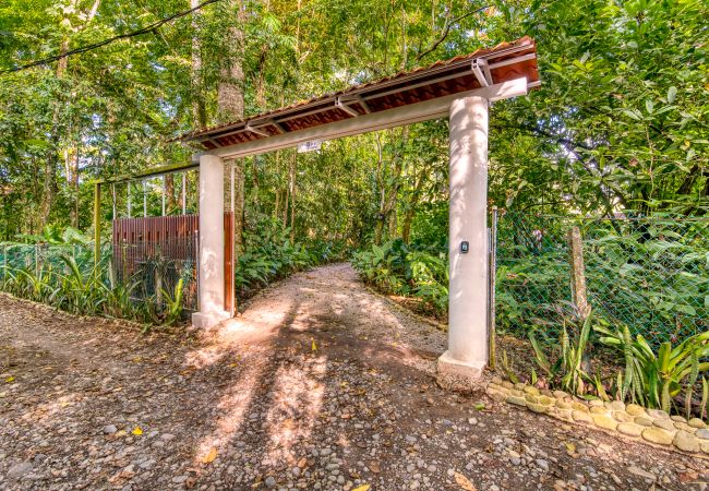 Villa in Puerto Viejo - Tropy Bungalow with Pool and FiberOp Villa in Puerto Viejo - Tropy Bungalow with Pool and FiberOp