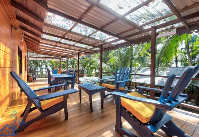 Apartment in Cocles - Beachfront X T Sea - Surf Spot with AC and FiberOp Apartment in Cocles - Beachfront X T Sea - Surf Spot with AC and FiberOp