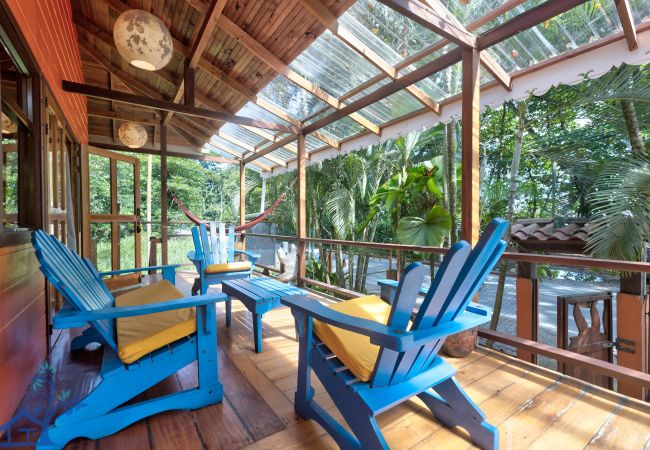 Apartment in Cocles - Beachfront X T Sea - Surf Spot with AC and FiberOp Apartment in Cocles - Beachfront X T Sea - Surf Spot with AC and FiberOp