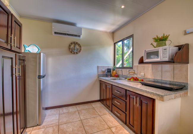 Apartment in Cocles - Aro Cocles - Casita Victoria with AC & Pool Apartment in Cocles - Aro Cocles - Casita Victoria with AC & Pool