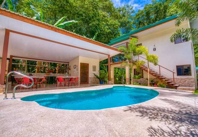 Apartment in Cocles - Aro Cocles - Casita Victoria with AC & Pool Apartment in Cocles - Aro Cocles - Casita Victoria with AC & Pool