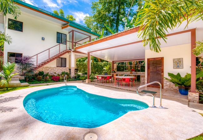 Apartment in Cocles - Aro Cocles - Casita Victoria with AC & Pool Apartment in Cocles - Aro Cocles - Casita Victoria with AC & Pool