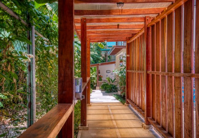 Apartment in Cocles - Aro Cocles - Casita Paula with AC & Pool Apartment in Cocles - Aro Cocles - Casita Paula with AC & Pool