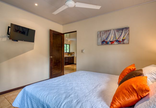 Apartment in Cocles - Aro Cocles - Casita Lucia with AC & Pool Apartment in Cocles - Aro Cocles - Casita Lucia with AC & Pool