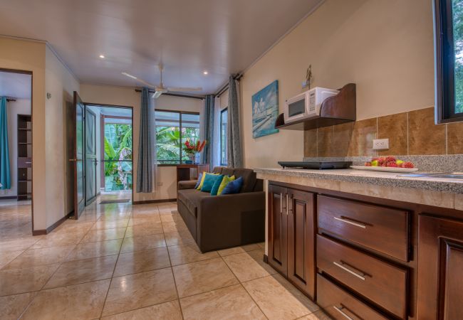 Apartment in Cocles - Aro Cocles - Casita Lucia with AC & Pool Apartment in Cocles - Aro Cocles - Casita Lucia with AC & Pool