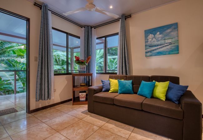 Apartment in Cocles - Aro Cocles - Casita Lucia with AC & Pool Apartment in Cocles - Aro Cocles - Casita Lucia with AC & Pool