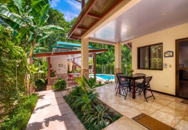 Apartment in Cocles - Aro Cocles - Casita Lucia with AC & Pool Apartment in Cocles - Aro Cocles - Casita Lucia with AC & Pool