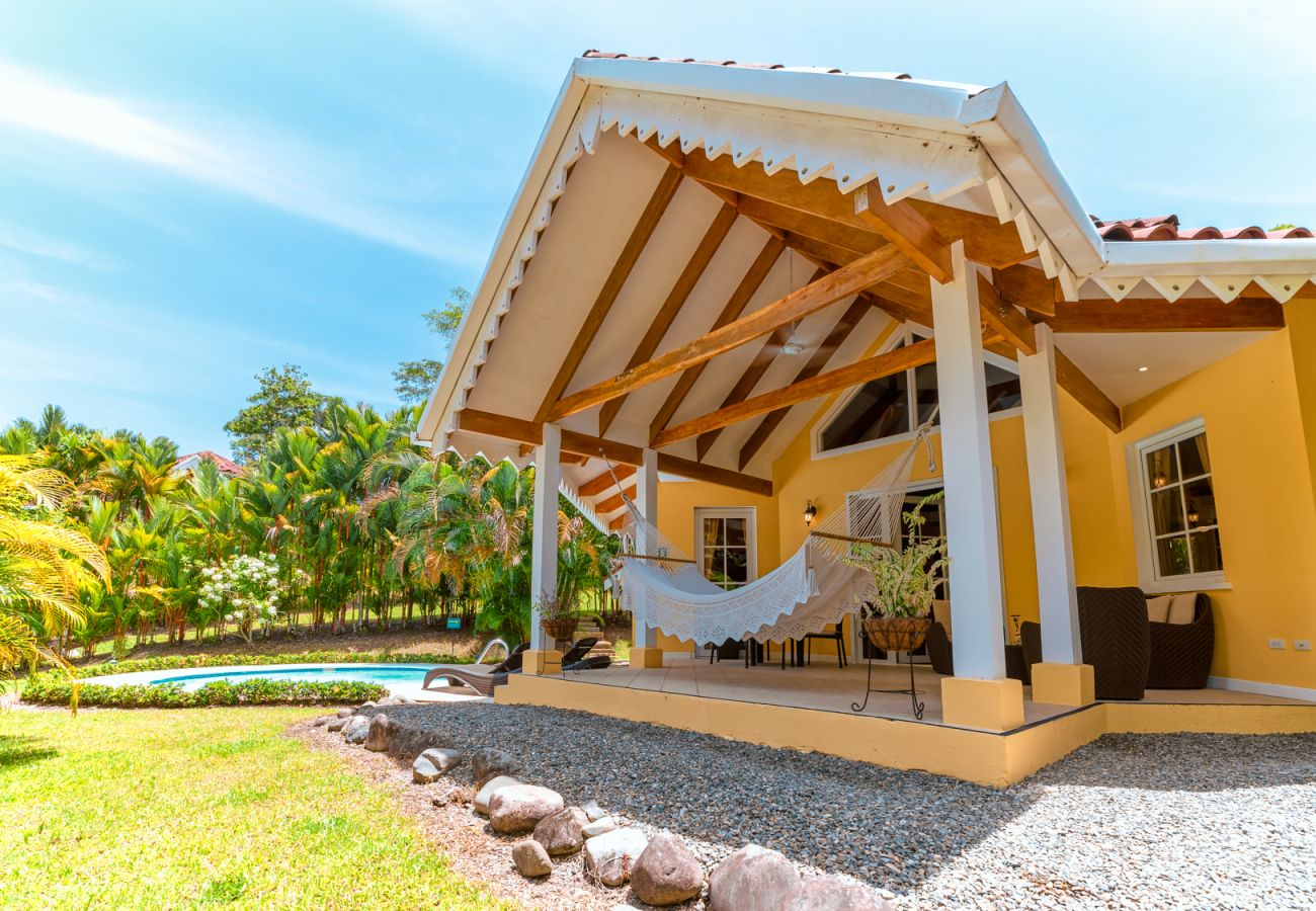 Villa in Cocles - Lomas del Caribe with Private Pool & AC (QT)