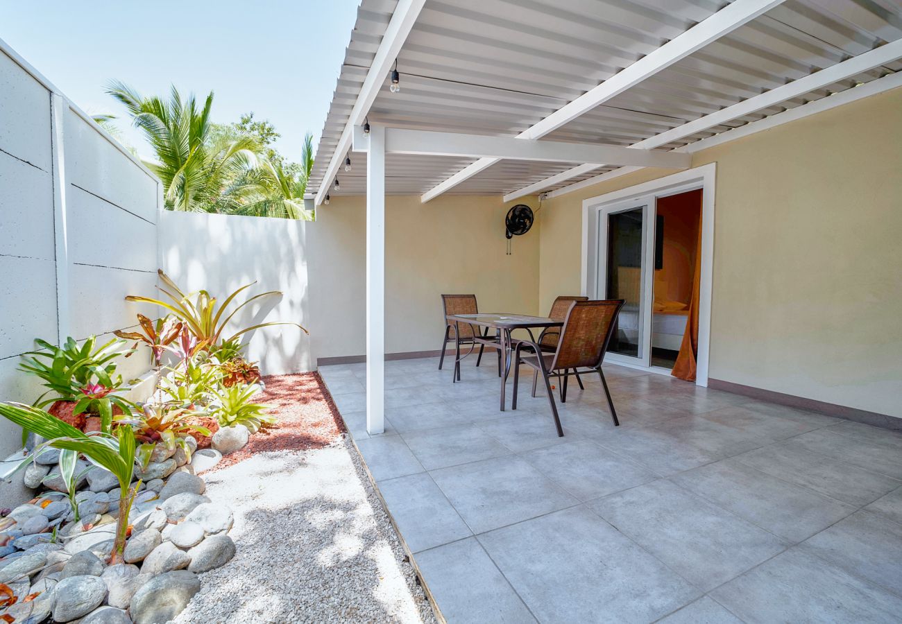 Apartment in Playa Chiquita - Casita Abaloni at Arena Blanca with AC and FiberOpt