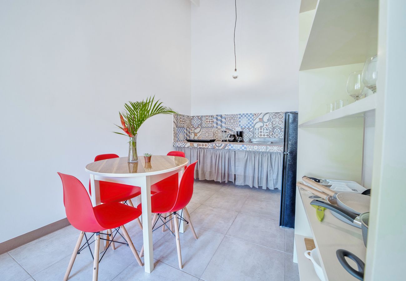 Apartment in Playa Chiquita - Casita Conus at Arena Blanca with AC and FiberOpt 