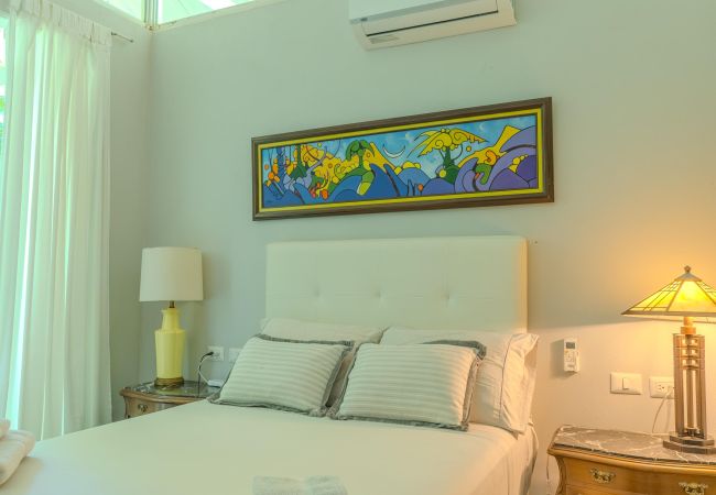 House in Puerto Viejo - Residencia Casa Blanca Beachfront Paradise House in Puerto Viejo - Residencia Casa Blanca Beachfront Paradise