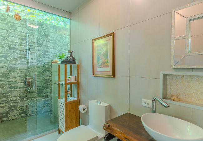 House in Puerto Viejo - Residencia Casa Blanca Beachfront Paradise House in Puerto Viejo - Residencia Casa Blanca Beachfront Paradise