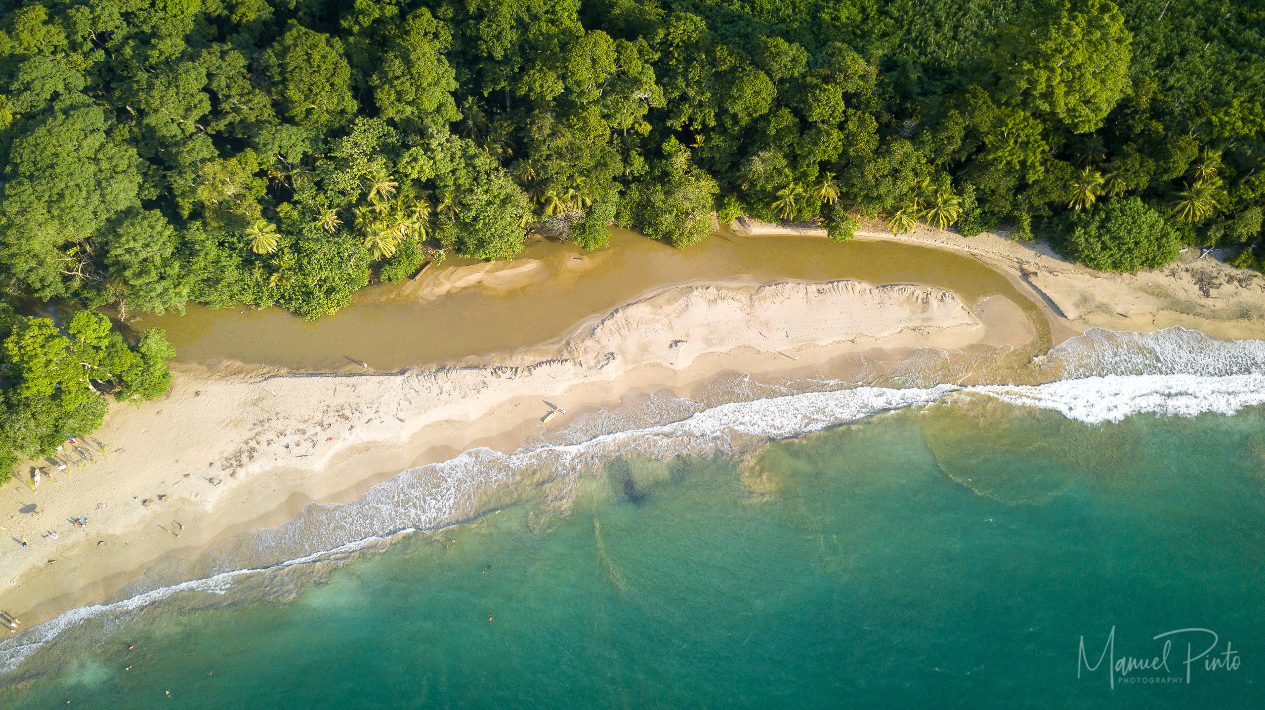 NEAR THE BEACH Coralina 2 with FiberOp and AC Houses in Punta Uva