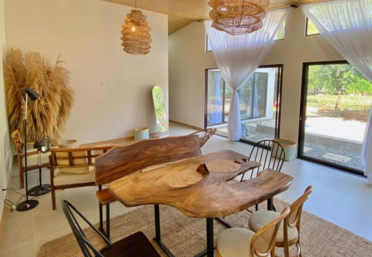 House in Puerto Viejo - Casa HESED with AC and Private Pool