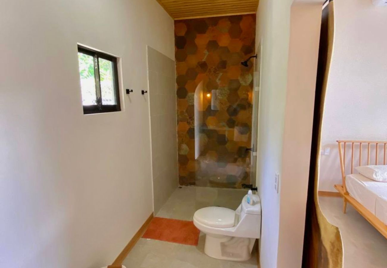 House in Puerto Viejo - Casa HESED with AC and Private Pool