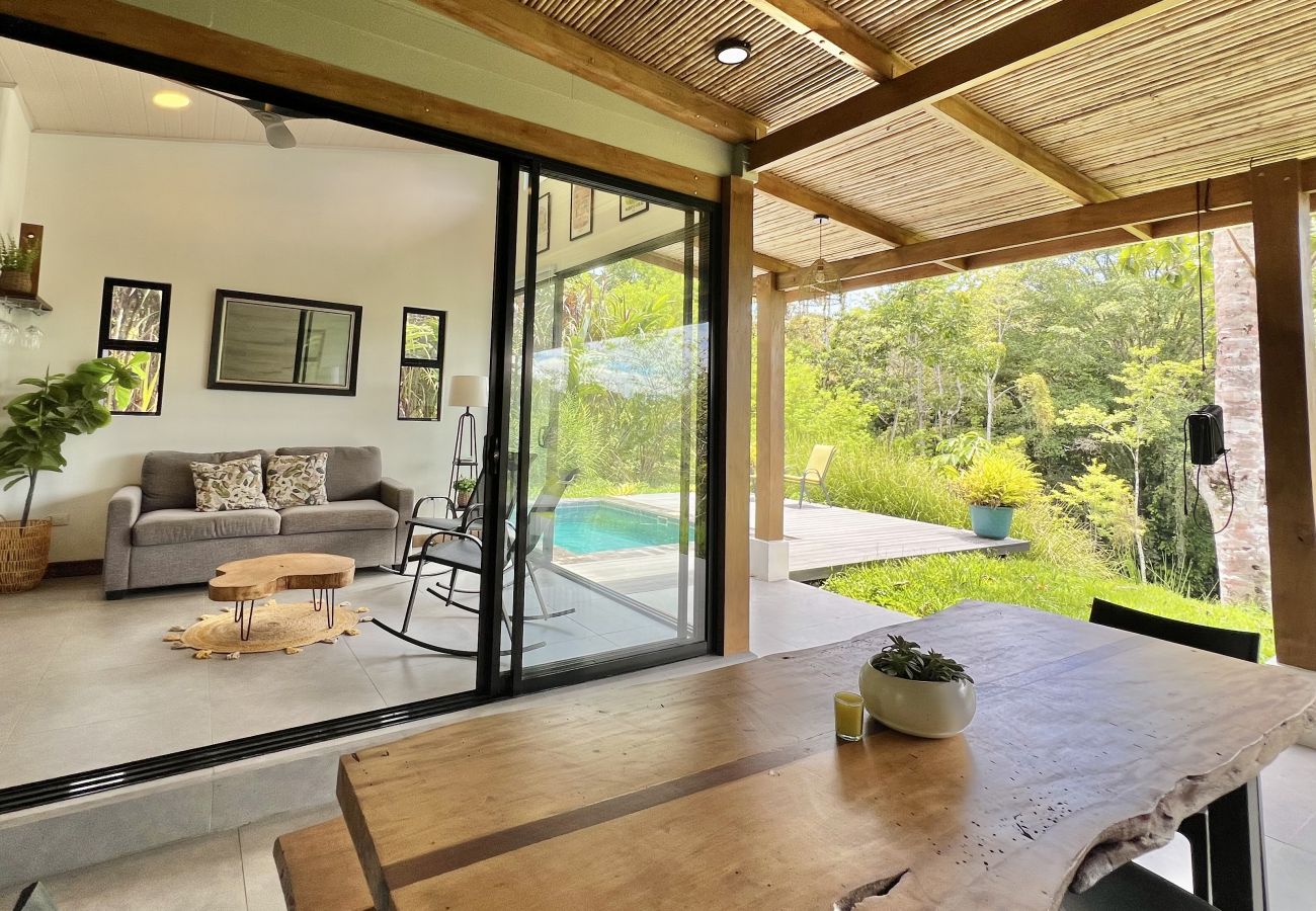 House in Punta Uva - Casa Guayaba • Mountain Getaway w/ AC