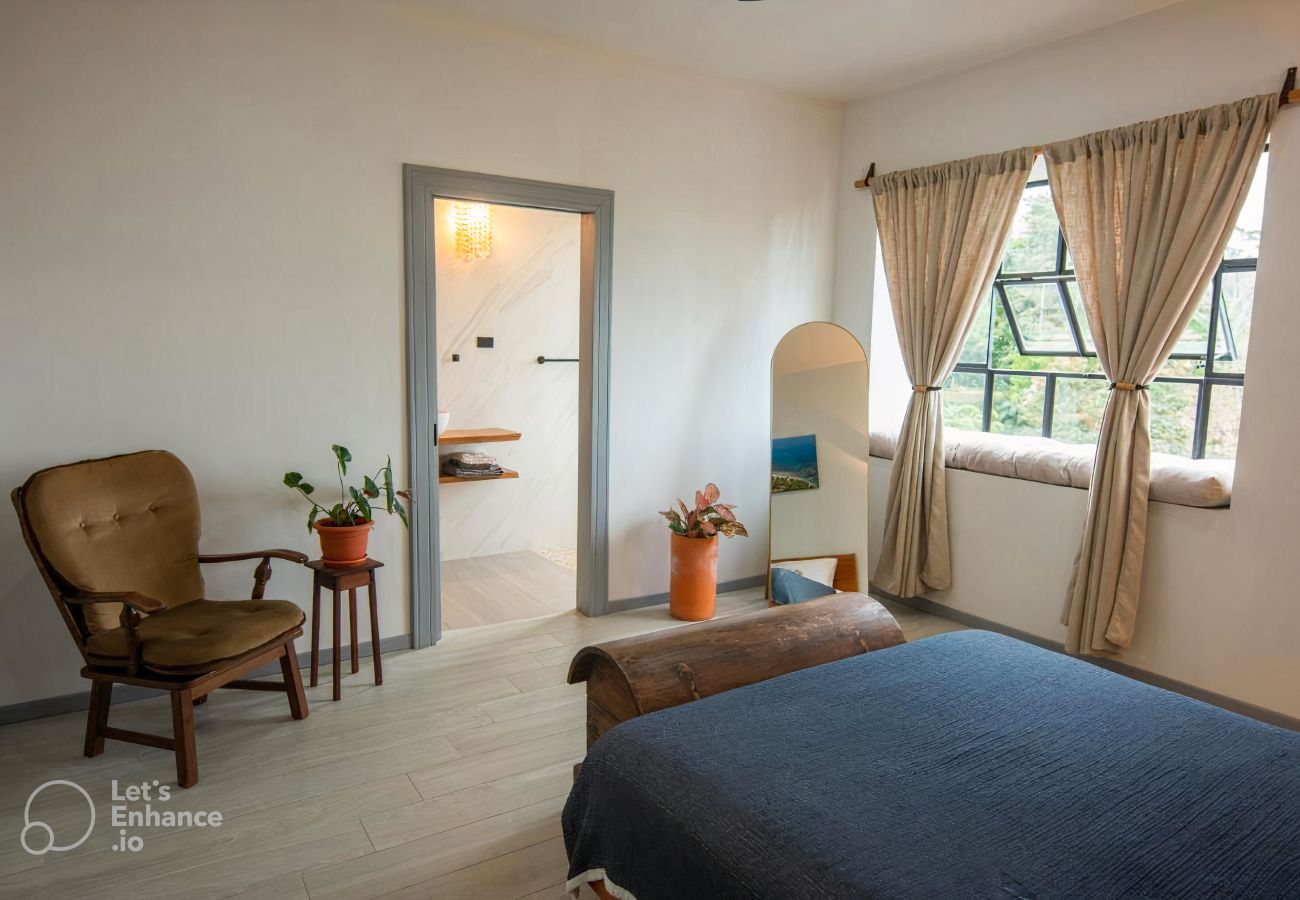 House in Hone Creek - Blue Hill State - 360° Ocean View Jungle Villa