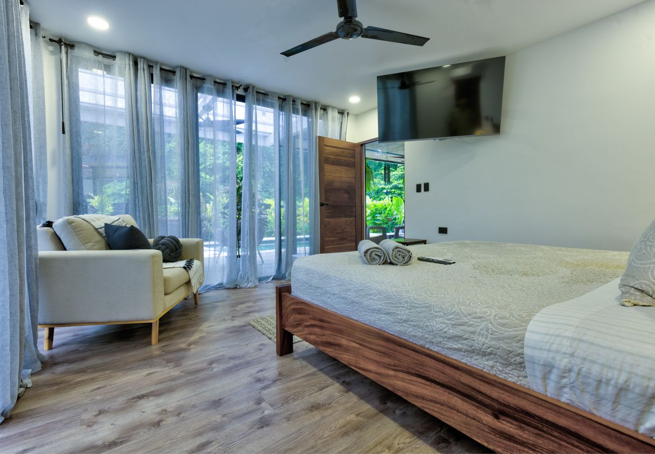 Villa in Cocles - Villas Coral - Luxury Pool House with Beautiful Gardens