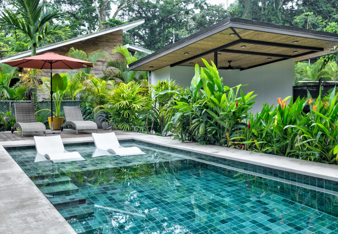 Villa in Cocles - Villas Coral - Luxury Pool House with Beautiful Gardens