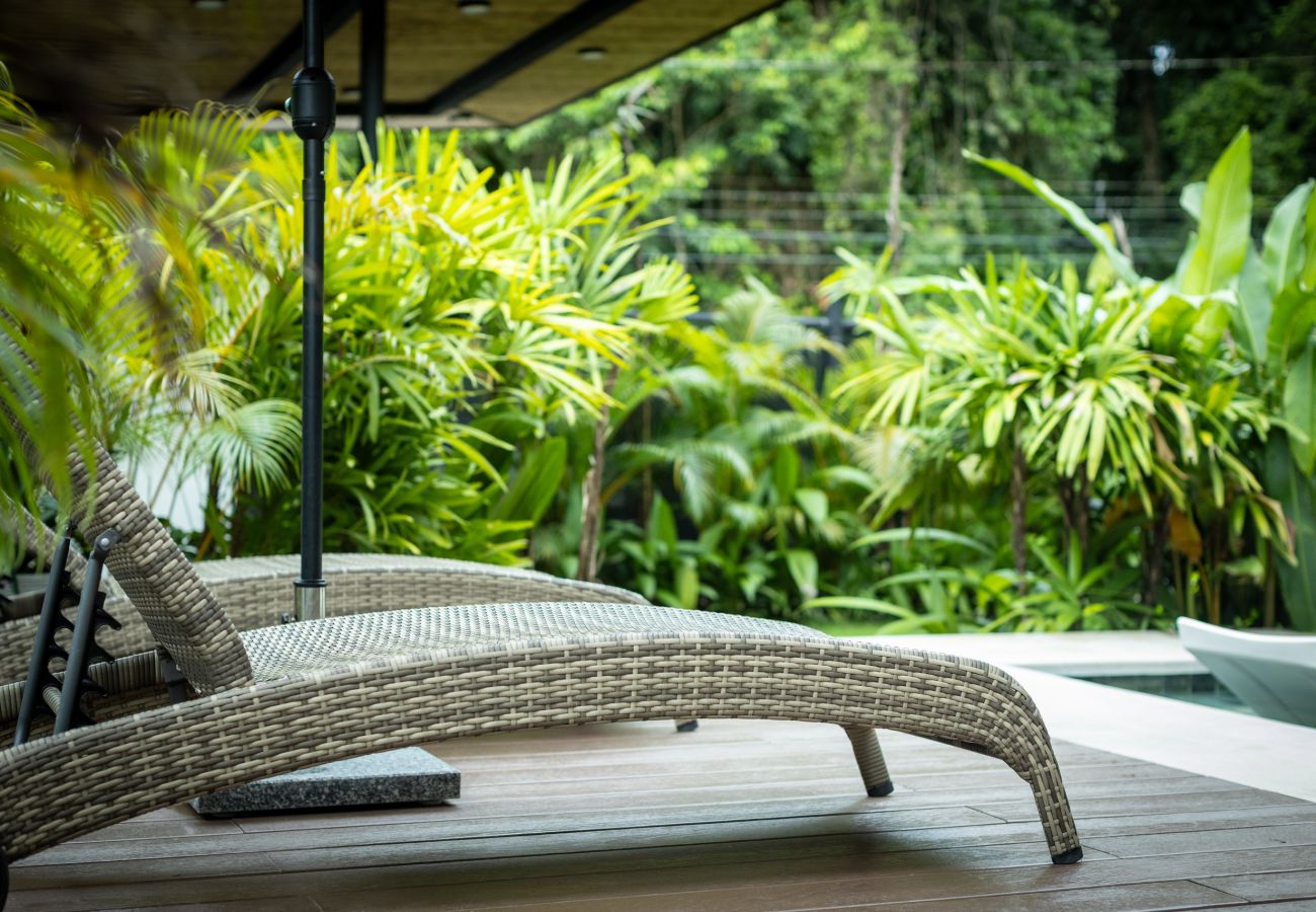 Villa in Cocles - Villas Coral - Luxury Pool House with Beautiful Gardens