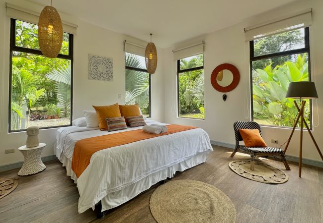  in Punta Uva - Deluxe King Room with Garden Views – Luna Bella