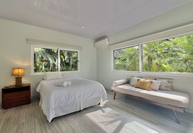 Rent by room in Punta Uva - Doble Supeior Room | AC | Pool | Shared Kitchen • Selvatica Rent by room in Punta Uva - Doble Supeior Room | AC | Pool | Shared Kitchen • Selvatica