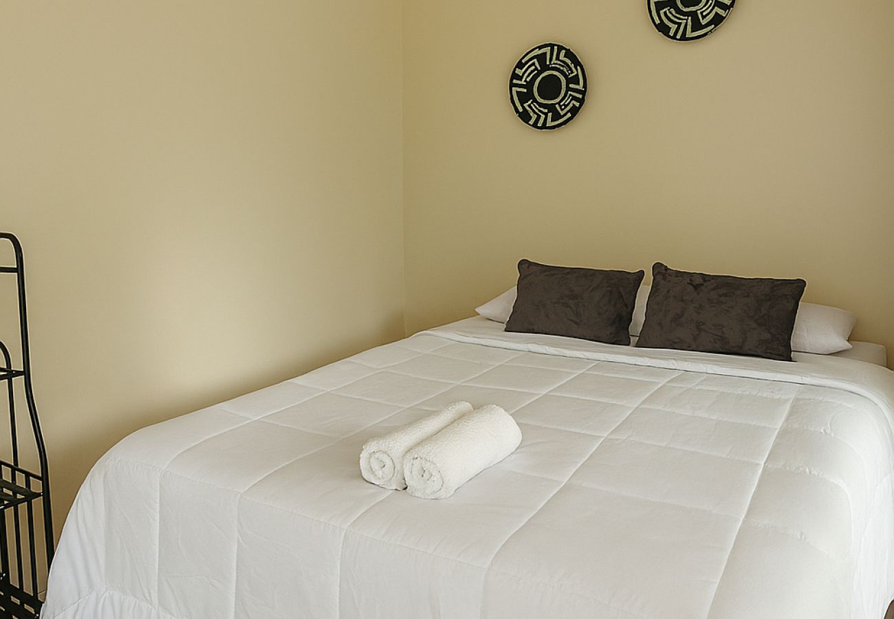 Bungalow in Talamanca - Nalu Punta Uva Lodge 5 min Walk to beach