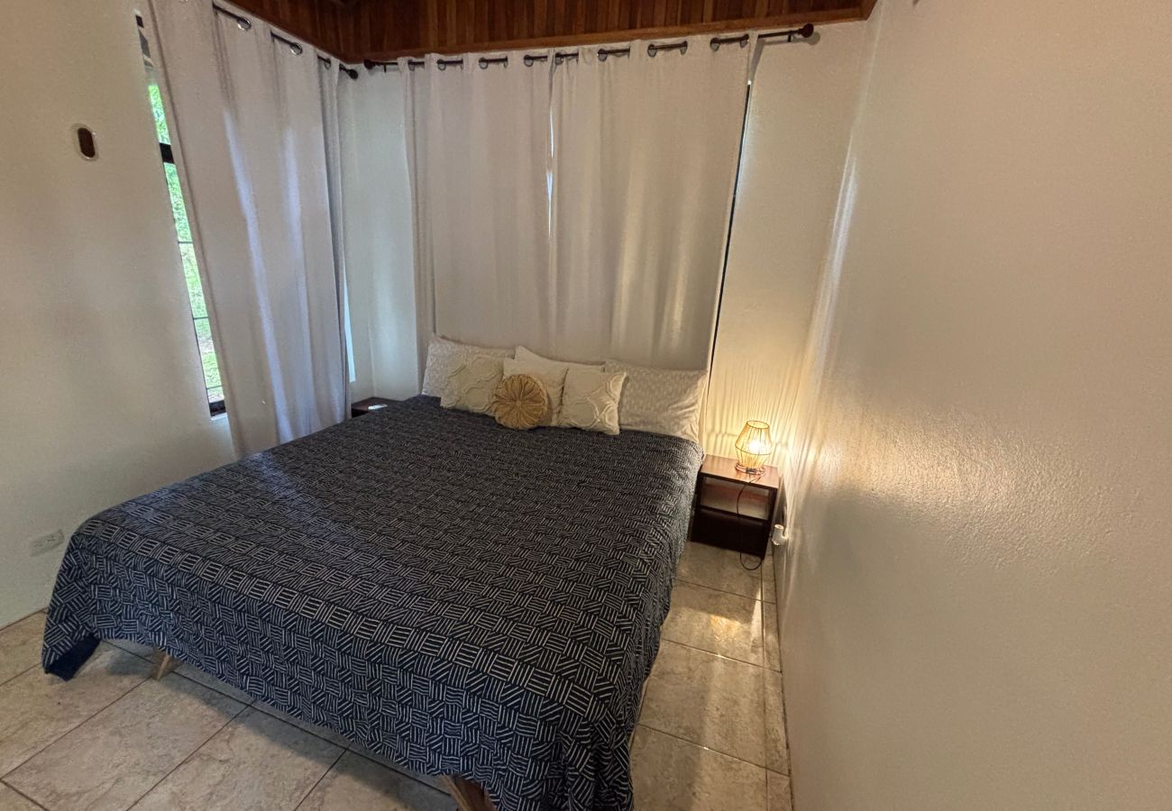 House in Puerto Viejo - Ola Playa Negra