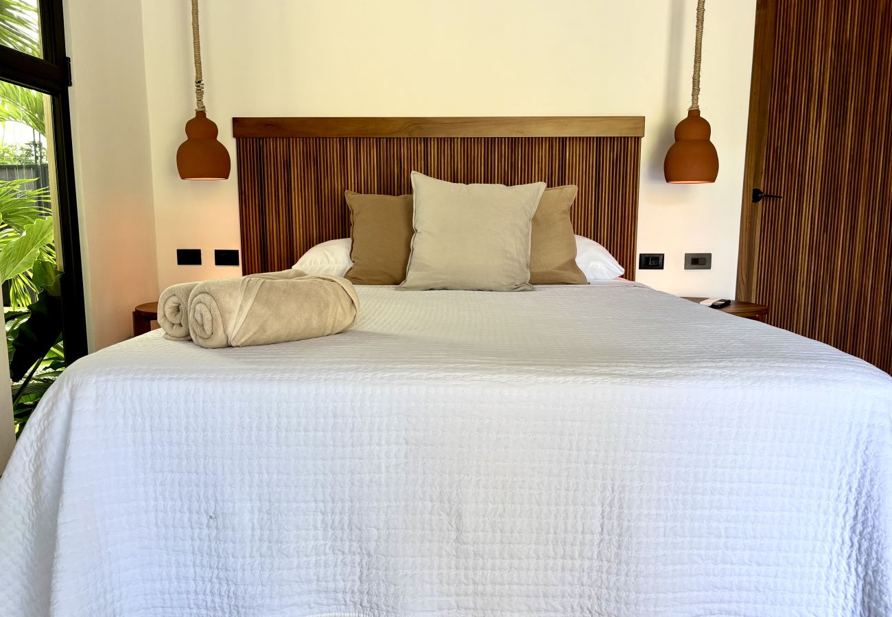 Villa in Puerto Viejo - Villa Yakole– Spacious Tropical Retreat