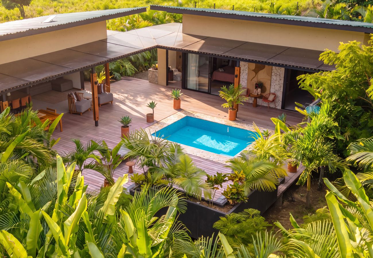 Villa in Puerto Viejo - Villa Yakole– Spacious Tropical Retreat
