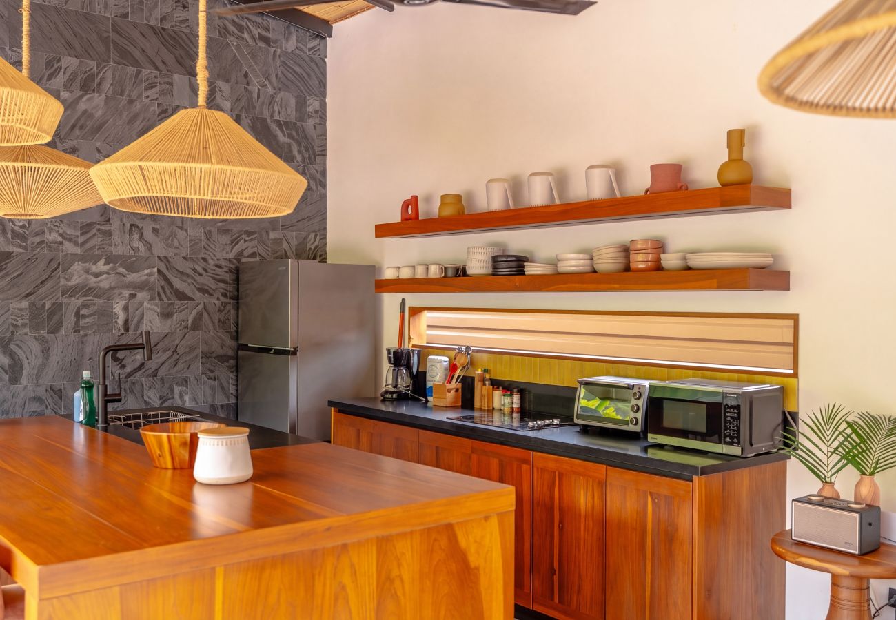 Villa in Puerto Viejo - Villa Yakole– Spacious Tropical Retreat