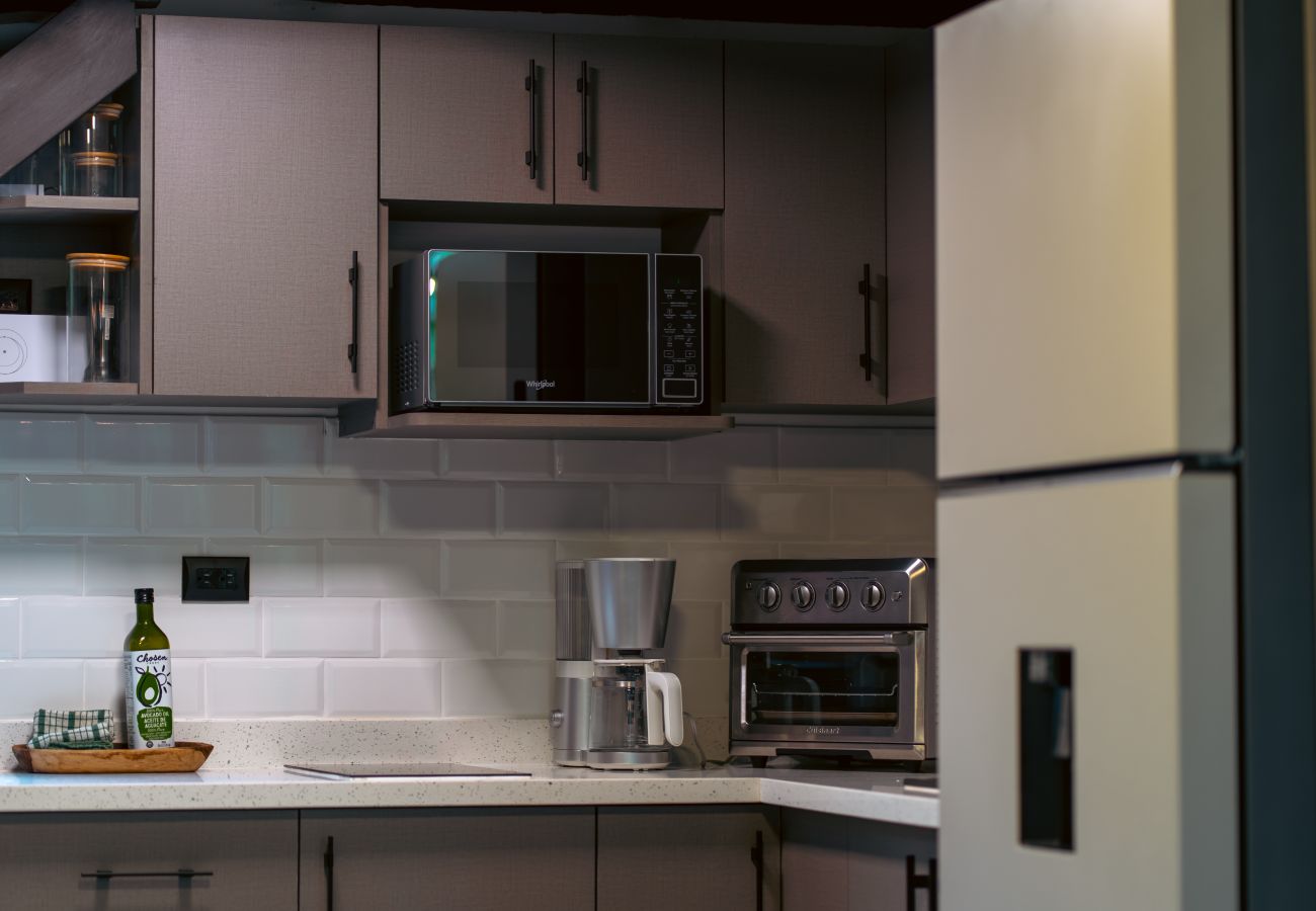 Cabin in Puerto Viejo - Maxoland Pool House