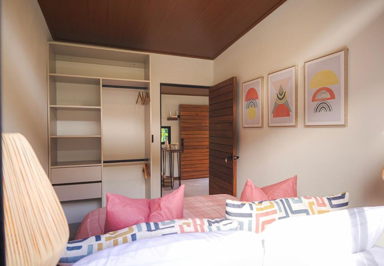 House in Hone Creek - Casa Luna Nueva