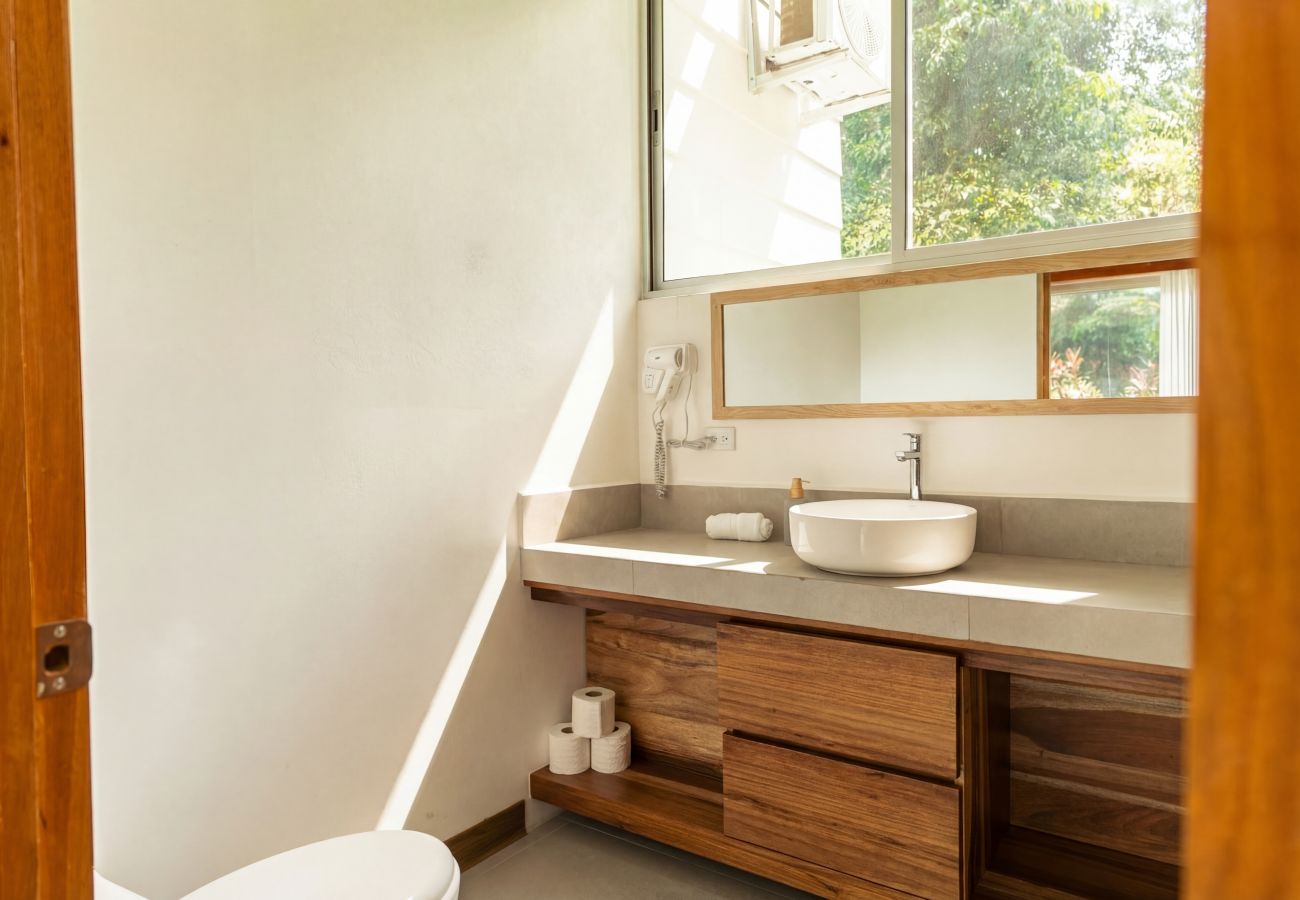 Villa in Puerto Viejo - Jungle Villa Pool + Starlink + BBQ