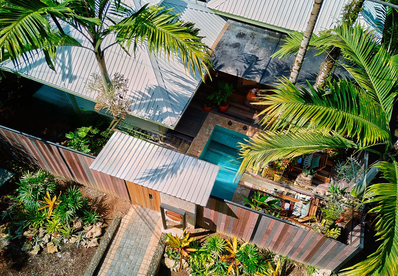 House in Playa Chiquita - Luxury Tropical Villa -Private Pool-Walk to Beach
