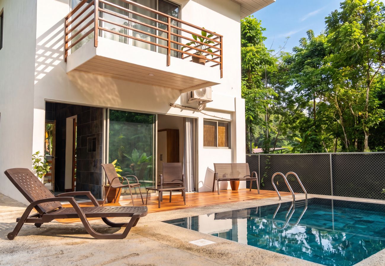 Villa in Puerto Viejo - Hidden Oasis-Private Pool-A/C-Walk to Playa Negra