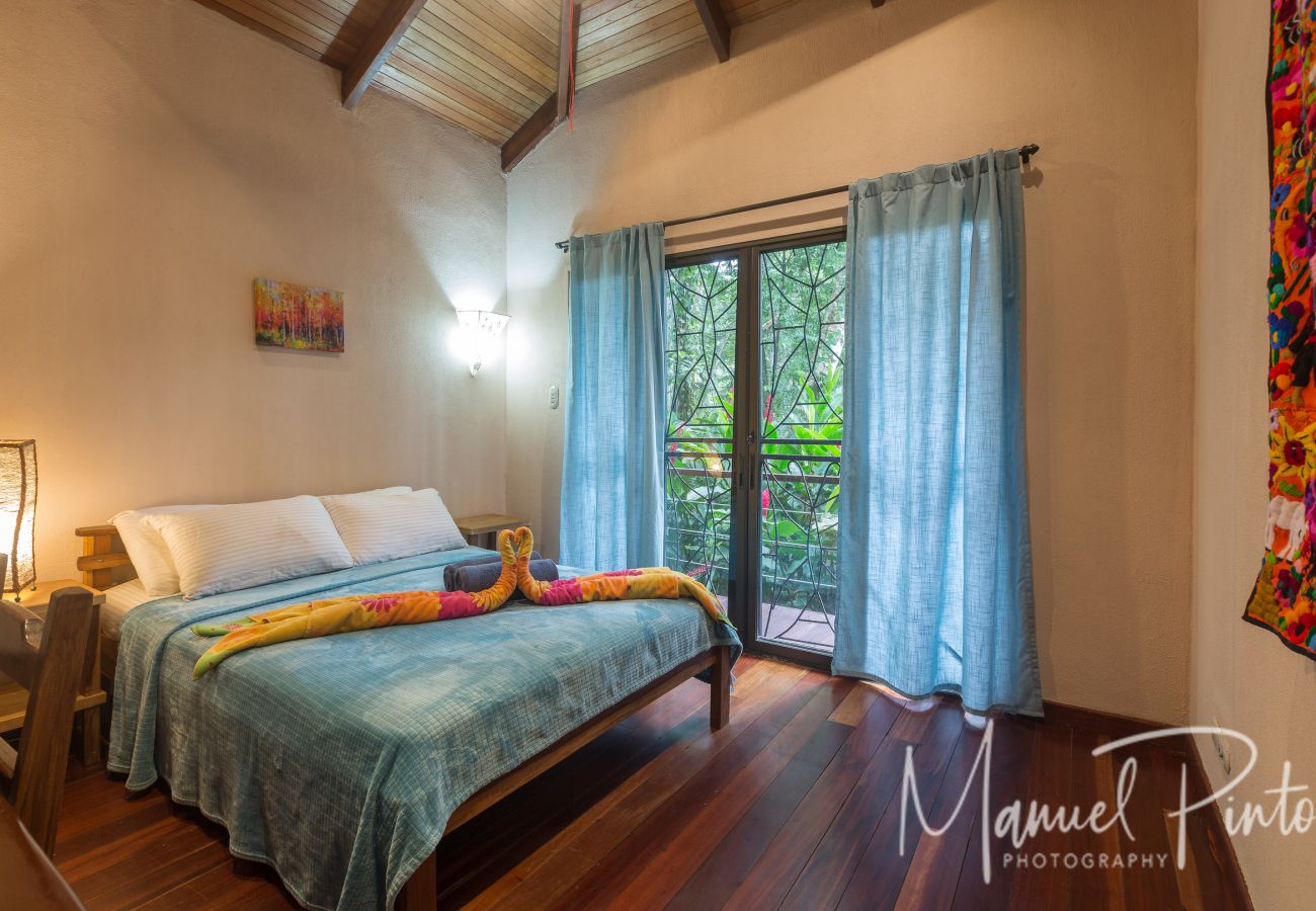 Casa en Cocles - Beachfront Casa Koda en Cocles